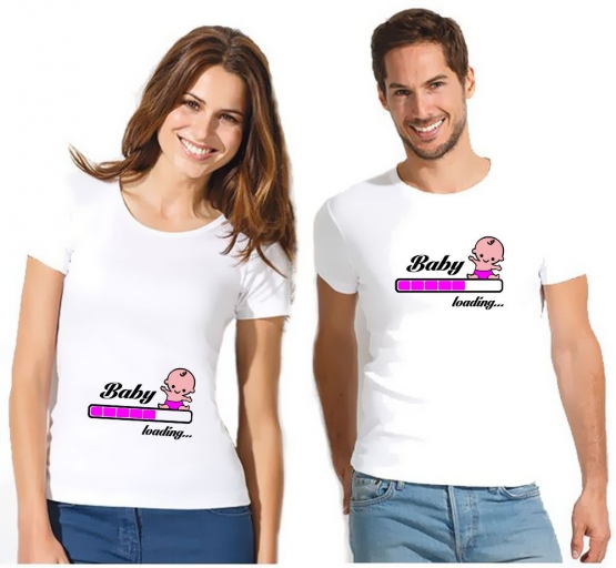 Baby loading… ! Süsses T-Shirt für Paare Liebe Love T-Shirt Mann Frau Kind Gr. S M L XL XXL XXXL