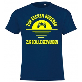 ZUM ZOCKEN GEBOREN - ZUR SCHULE GEZWUNGEN ! T-Shirt Gr. 116 128 140 152 164 cm